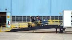 Refrigeratedtransporter 1036 Leum Impactable Dock Ramp Refrigeratedtransporter 1036 Leum Impactable Dock Ramp