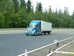 Fleetowner Com Sites Fleetowner com Files Uploads 2012 05 T680 Blue Fleetowner Com Sites Fleetowner com Files Uploads 2012 05 T680 Blue