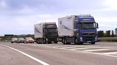 Fleetowner Com Sites Fleetowner com Files Uploads 2012 07 Platoon1