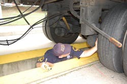 Fleetowner Com Sites Fleetowner com Files Uploads 2012 10 Inspect1 Fleetowner Com Sites Fleetowner com Files Uploads 2012 10 Inspect1