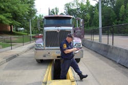 Fleetowner Com Sites Fleetowner com Files Uploads 2012 10 Inspect2 Fleetowner Com Sites Fleetowner com Files Uploads 2012 10 Inspect2