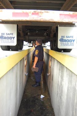 Fleetowner Com Sites Fleetowner com Files Uploads 2012 10 Inspect3 Fleetowner Com Sites Fleetowner com Files Uploads 2012 10 Inspect3