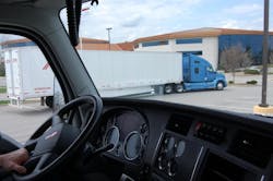 Fleetowner Com Sites Fleetowner com Files Uploads 2012 10 Truck Drive1