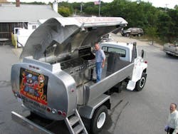 Fleetowner Com Sites Fleetowner com Files Uploads 2013 01 Grill Truck Fleetowner Com Sites Fleetowner com Files Uploads 2013 01 Grill Truck