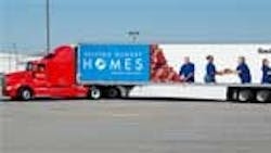 Refrigeratedtransporter 475 Smithfield Feeding Hungry Pic Refrigeratedtransporter 475 Smithfield Feeding Hungry Pic