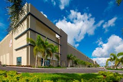 Refrigeratedtransporter 1106 Sflc Exterior Pic Refrigeratedtransporter 1106 Sflc Exterior Pic