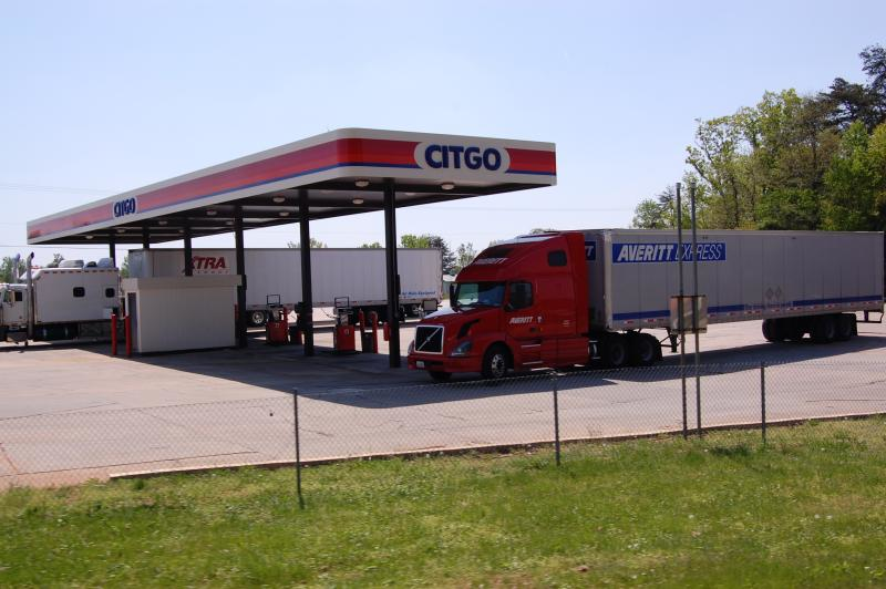 Fleetowner Com Sites Fleetowner com Files Uploads 2013 09 Fueling1