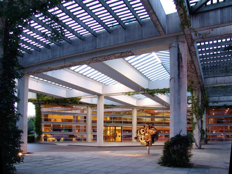 Fleetowner Com Sites Fleetowner com Files Uploads 2013 11 Cummins Hq