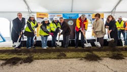 Refrigeratedtransporter 1169 Dhl Chicago Facility Refrigeratedtransporter 1169 Dhl Chicago Facility