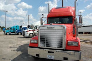 Fleetowner Com Sites Fleetowner com Files Uploads 2014 01 Freight Trucks