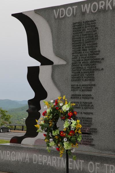 Fleetowner Com Sites Fleetowner com Files Uploads 2014 04 Memorial7