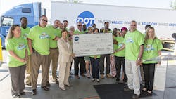 Refrigeratedtransporter 1232 Dot Foods Vidalia Ga Photo Refrigeratedtransporter 1232 Dot Foods Vidalia Ga Photo