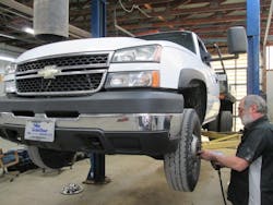 Fleetowner Com Sites Fleetowner com Files Uploads 2014 06 Gm Service1 Fleetowner Com Sites Fleetowner com Files Uploads 2014 06 Gm Service1