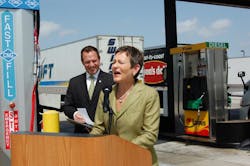 Fleetowner Com Sites Fleetowner com Files Uploads 2014 08 Jlm Fleetowner Com Sites Fleetowner com Files Uploads 2014 08 Jlm