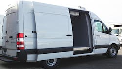 Refrigeratedtransporter 1301 Reefertek Vehicle Refrigeratedtransporter 1301 Reefertek Vehicle