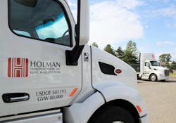 Fleetowner Com Sites Fleetowner com Files Uploads 2014 09 Holman Truck1 0