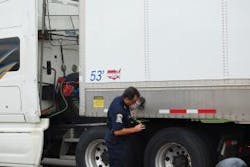 Fleetowner Com Sites Fleetowner com Files Uploads 2014 11 Inspectio Nshot A 0 Fleetowner Com Sites Fleetowner com Files Uploads 2014 11 Inspectio Nshot A 0