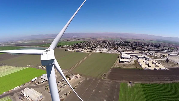 Refrigeratedtransporter 1363 Taylor Farms Wind Turbine Pic