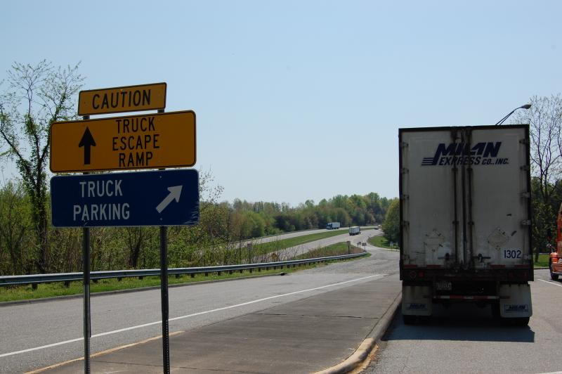 Fleetowner Com Sites Fleetowner com Files Uploads 2015 04 Signs1