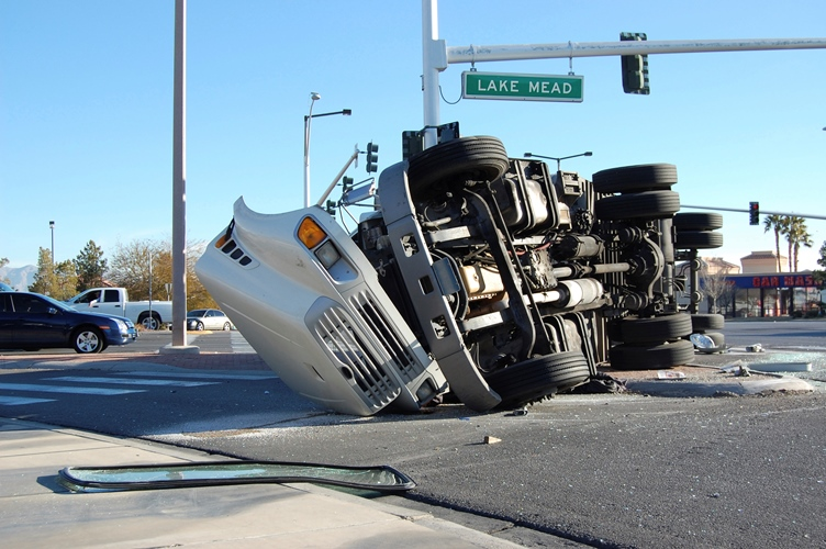 Trucker 6502 Crash Lo 1