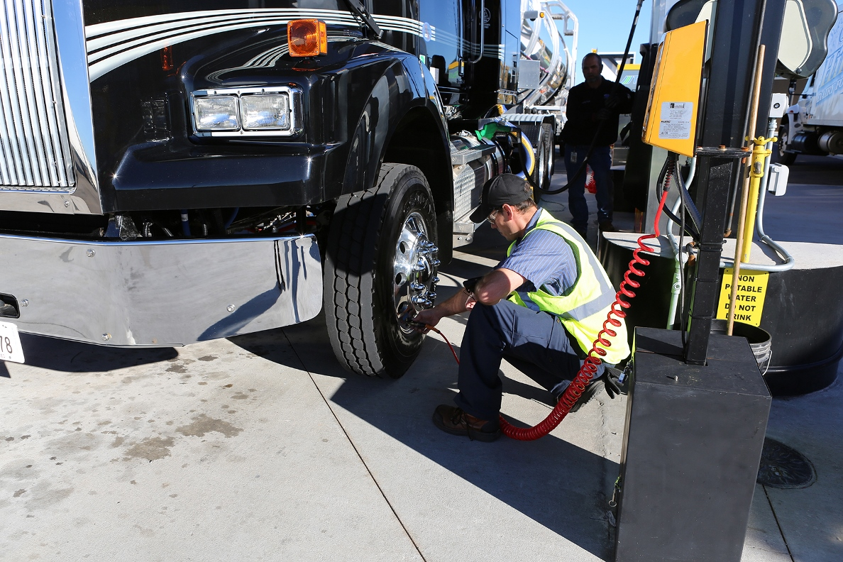 Trucker 212 Tirepass 4