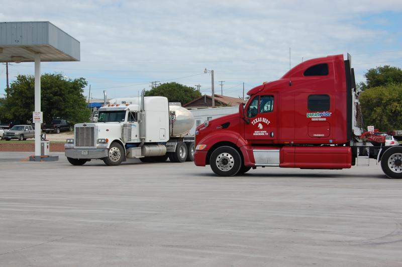 Fleetowner Com Sites Fleetowner com Files Uploads 2015 10 Trucks3