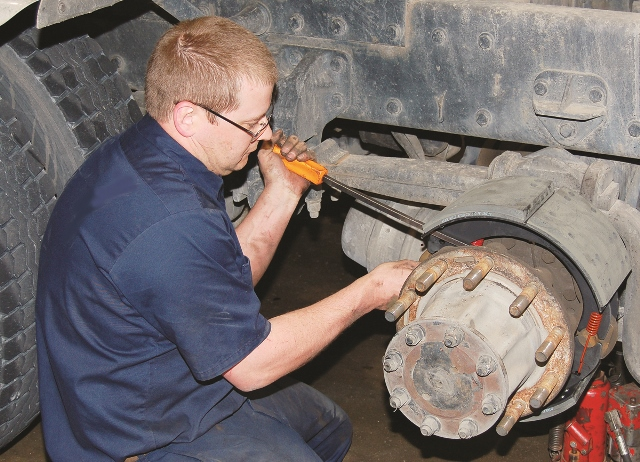 Brake Maintenance Disc vs. Drum FleetOwner