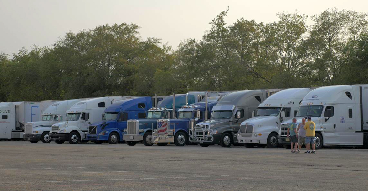 Trucker 7256 Truckerpathtrucks1 0