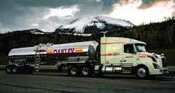 Fleetowner Com Sites Fleetowner com Files Uploads 2015 08 Oakley Tanker Truck 0