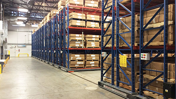 Refrigeratedtransporter 1643 Gossner Uses Storax Racks Pic