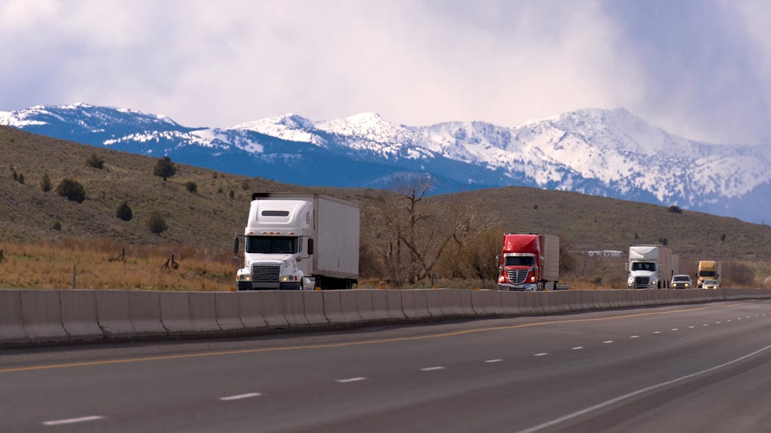 Trucker 466 Trucks Mountains Tsb ?auto=format,compress&fit=fill&fill=blur&w=1200&h=630