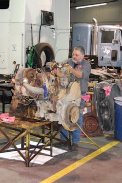 Fleetowner Com Sites Fleetowner com Files Uploads 2016 03 Engine1 Fleetowner Com Sites Fleetowner com Files Uploads 2016 03 Engine1