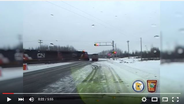 Trucker 593 Dcow Train