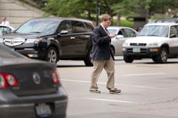 Fleetowner Com Sites Fleetowner com Files Uploads 2016 04 Walking Phone Fleetowner Com Sites Fleetowner com Files Uploads 2016 04 Walking Phone