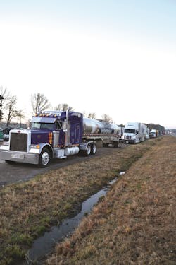 Trucker 5501 Truck Parking 014 Trucker 5501 Truck Parking 014