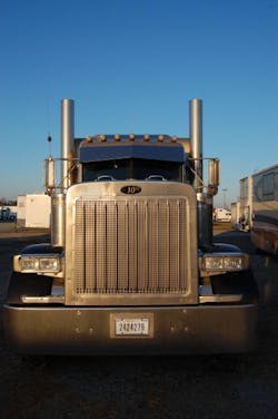 Fleetowner Com Sites Fleetowner com Files Uploads 2016 05 24 Parked5 Fleetowner Com Sites Fleetowner com Files Uploads 2016 05 24 Parked5