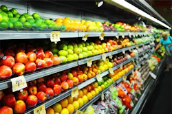 Refrigeratedtransporter 1724 Produce Supermarket Shelves