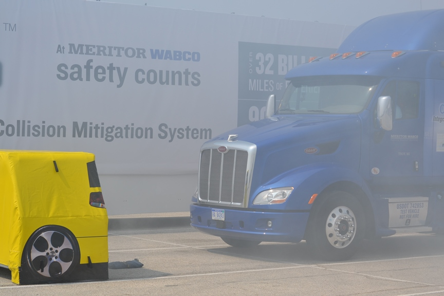 Trucker 702 Mw 06