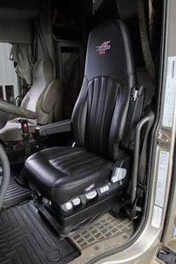 Fleetowner Com Sites Fleetowner com Files Uploads 2016 06 16 Minimizer Ultra Leather Seat Fleetowner Com Sites Fleetowner com Files Uploads 2016 06 16 Minimizer Ultra Leather Seat