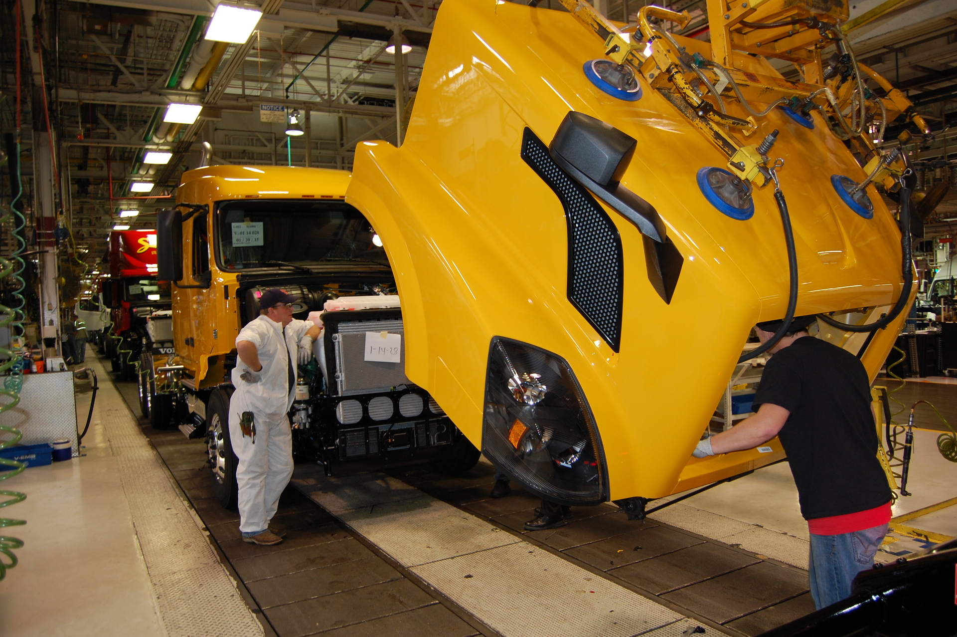 Trucker 6119 Volvo Line 1 0