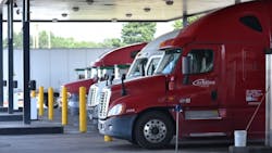 Trucker 924 Fuel Island 920 0 Trucker 924 Fuel Island 920 0