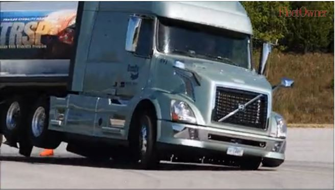 Trucker 933 Volvo Safety 2