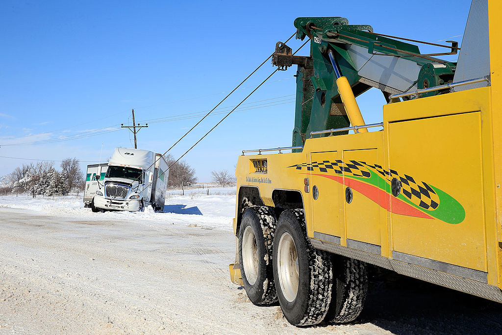 Trucker 975 Tow Truck