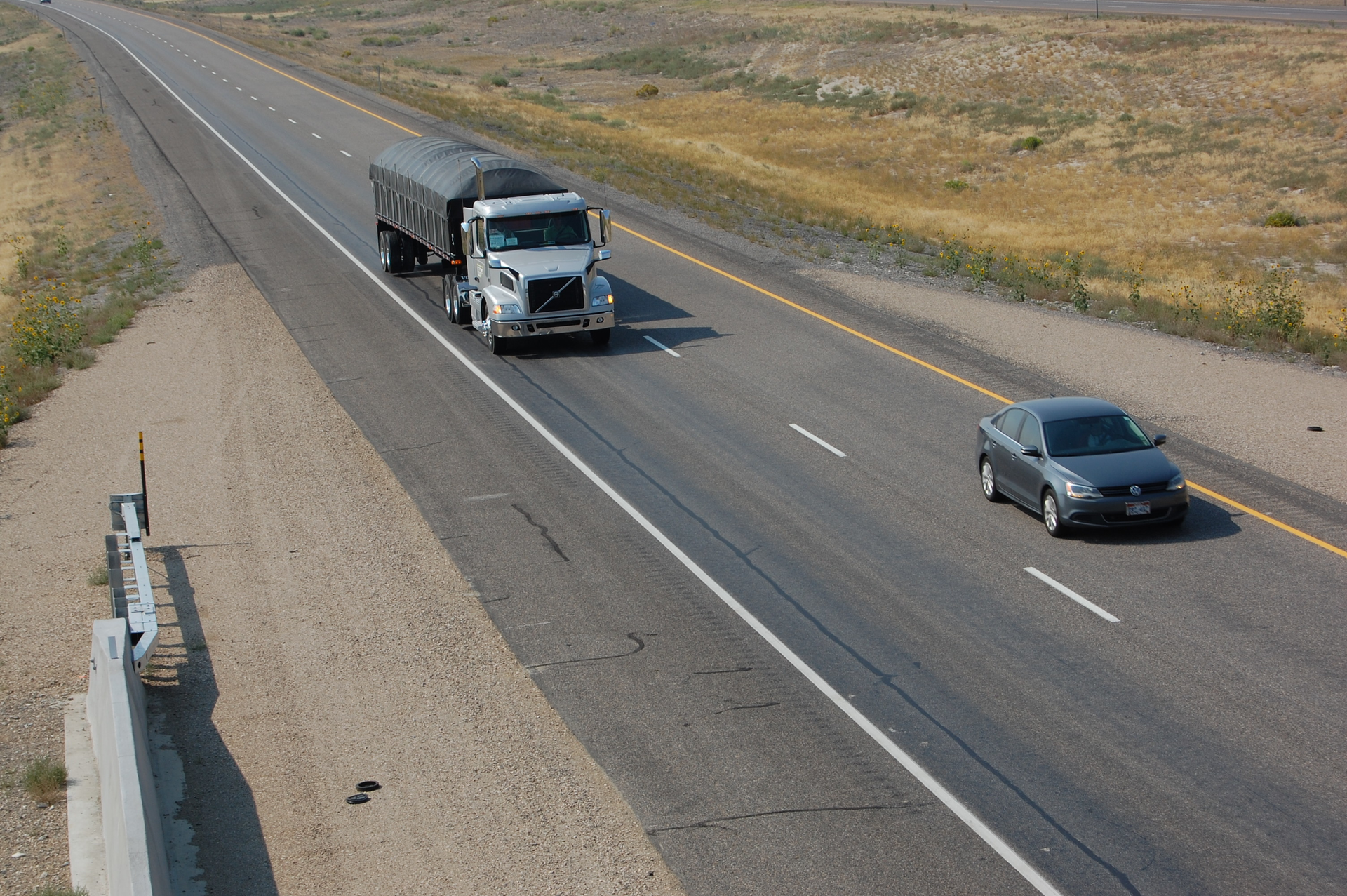 Speed limiters Safety groups want 60 mph mandate—ASAP FleetOwner