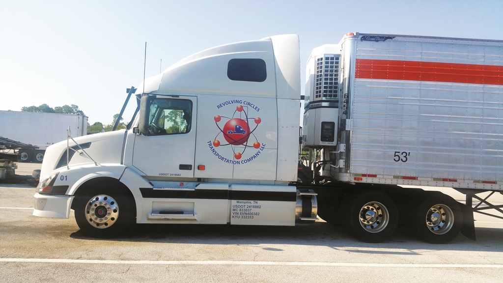 Trucker 1065 Spotlight Rctc Truck