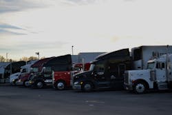 Trucker 1119 Truck Parking 17 Trucker 1119 Truck Parking 17