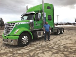 Trucker 1180 Mar 2017 Spotlight Roberstone Trucker 1180 Mar 2017 Spotlight Roberstone