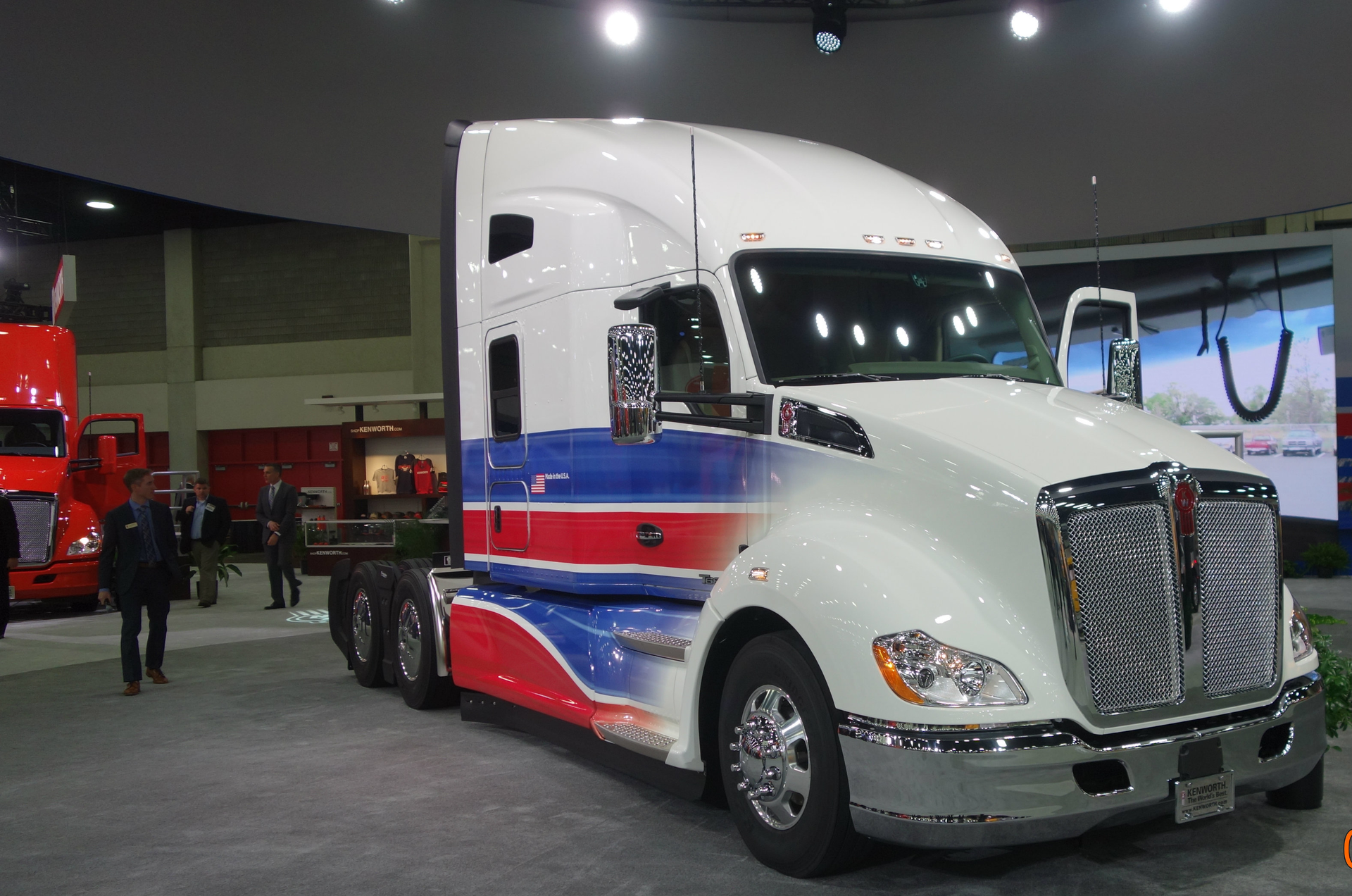 Trucker 1188 Kw Mats 2017