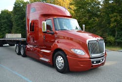 Trucker 1472 Nav Lt 1 Trucker 1472 Nav Lt 1