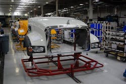 Fleetowner Com Sites Fleetowner com Files Uploads 2017 05 04 Mack Prod Line2 Fleetowner Com Sites Fleetowner com Files Uploads 2017 05 04 Mack Prod Line2